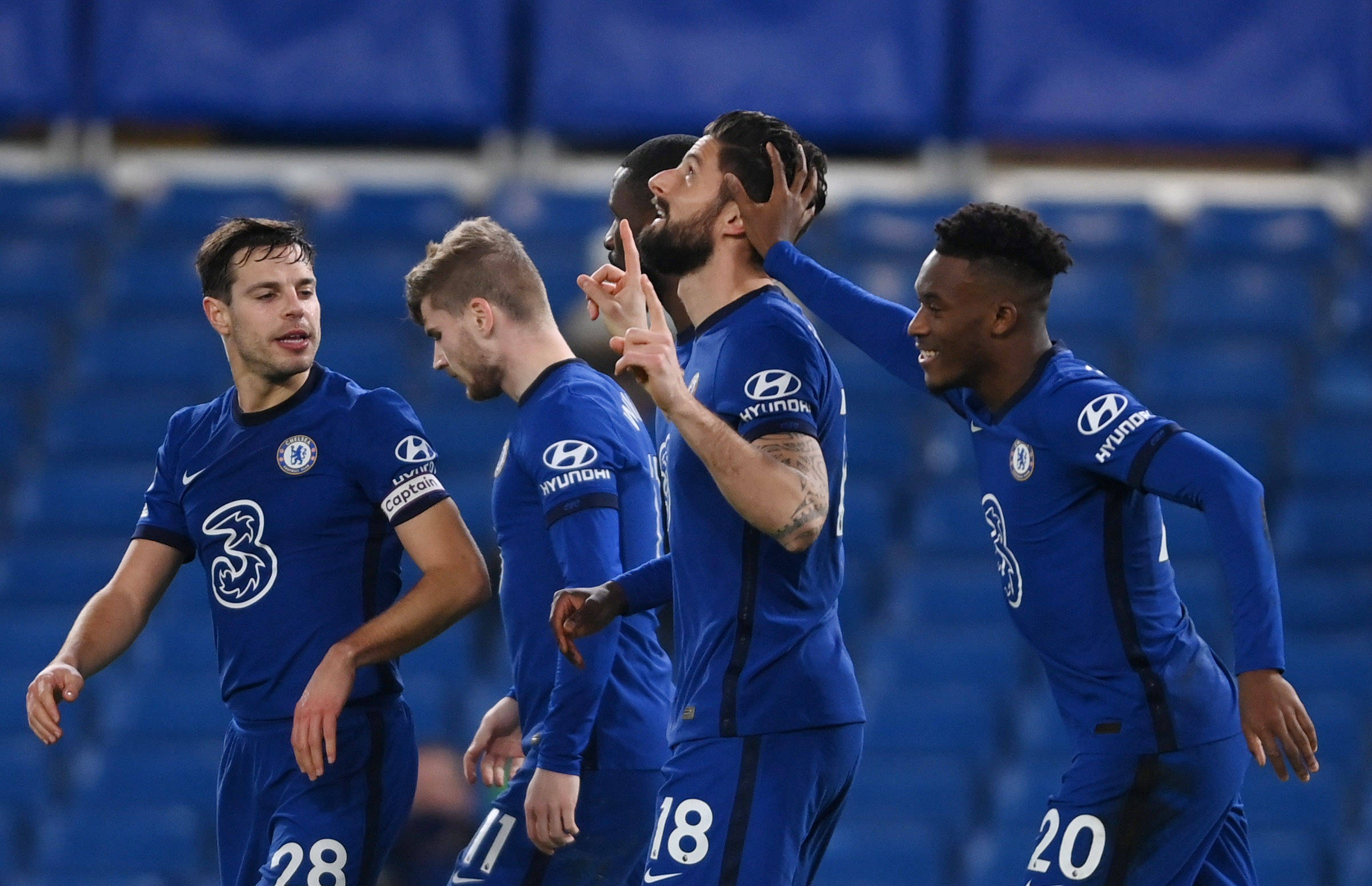 森林狼双星带队惊喜不断